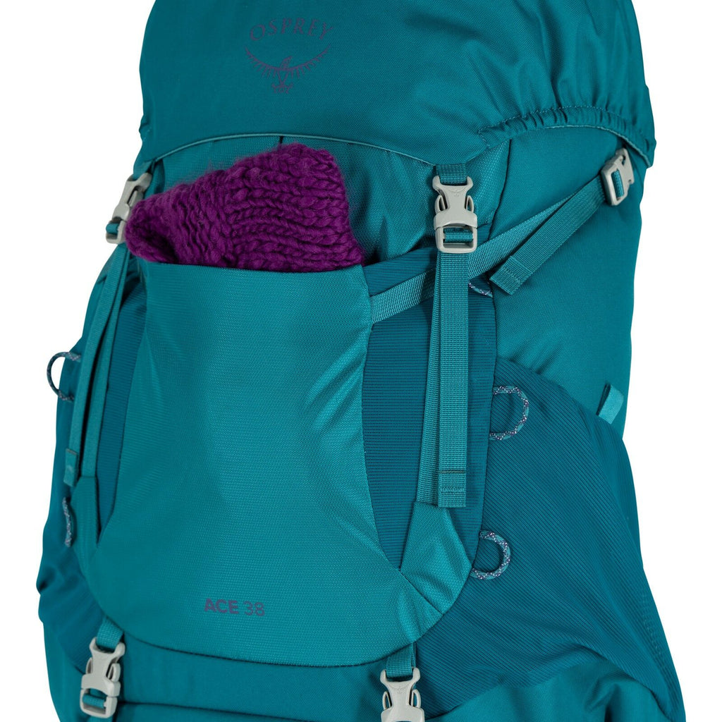 detail image of Ace 38 in Blue Smikemoss/Deep Peyto