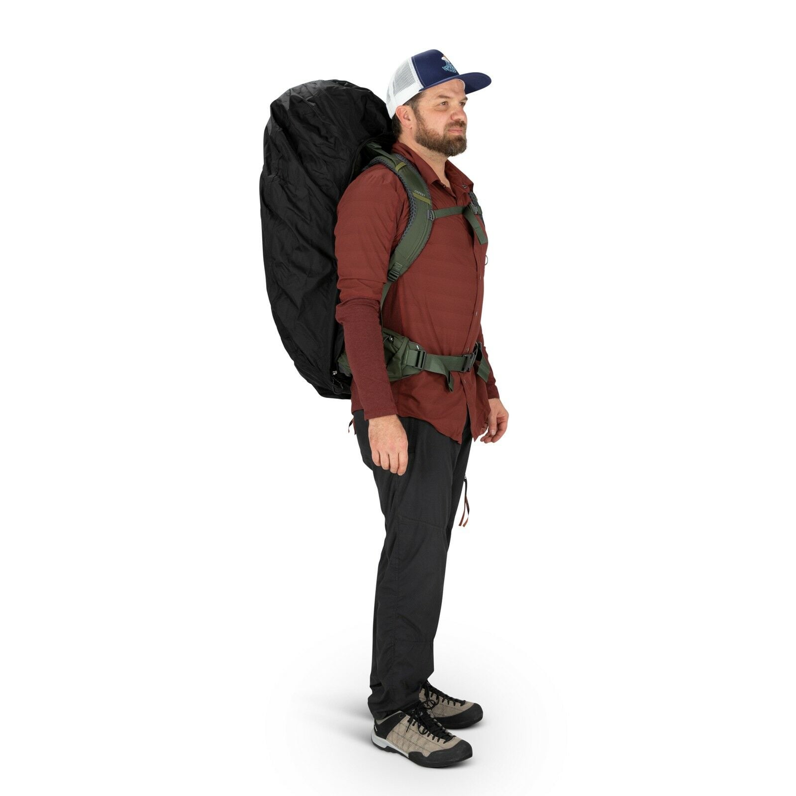 a person modeling the AirCover™ Medium in color black