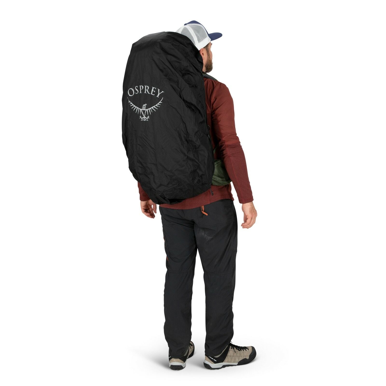 a person modeling the AirCover™ Medium in color black