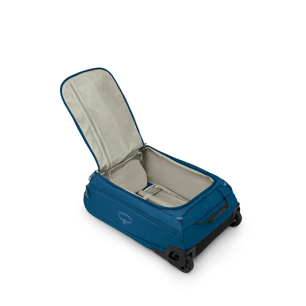 Daylite™ Carry-On Wheeled Duffel 40