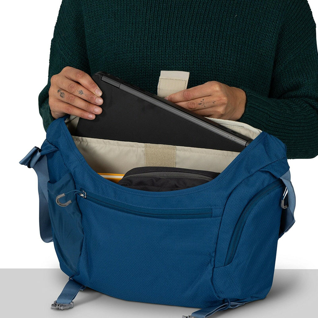 Detail view of Daylite Messenger in color Night Shift