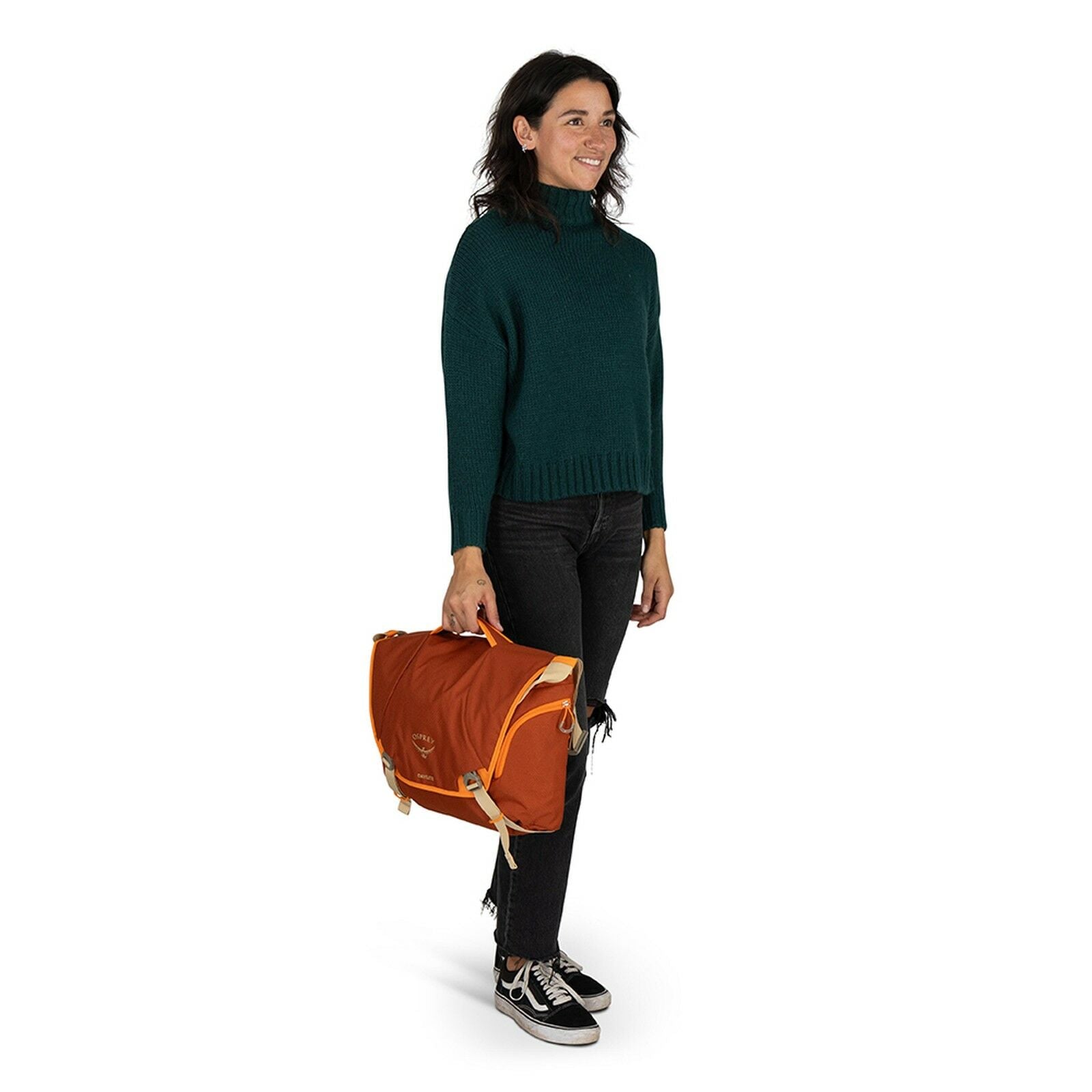 on-body view of Daylite Messenger in color Umber Tequila Sunrise