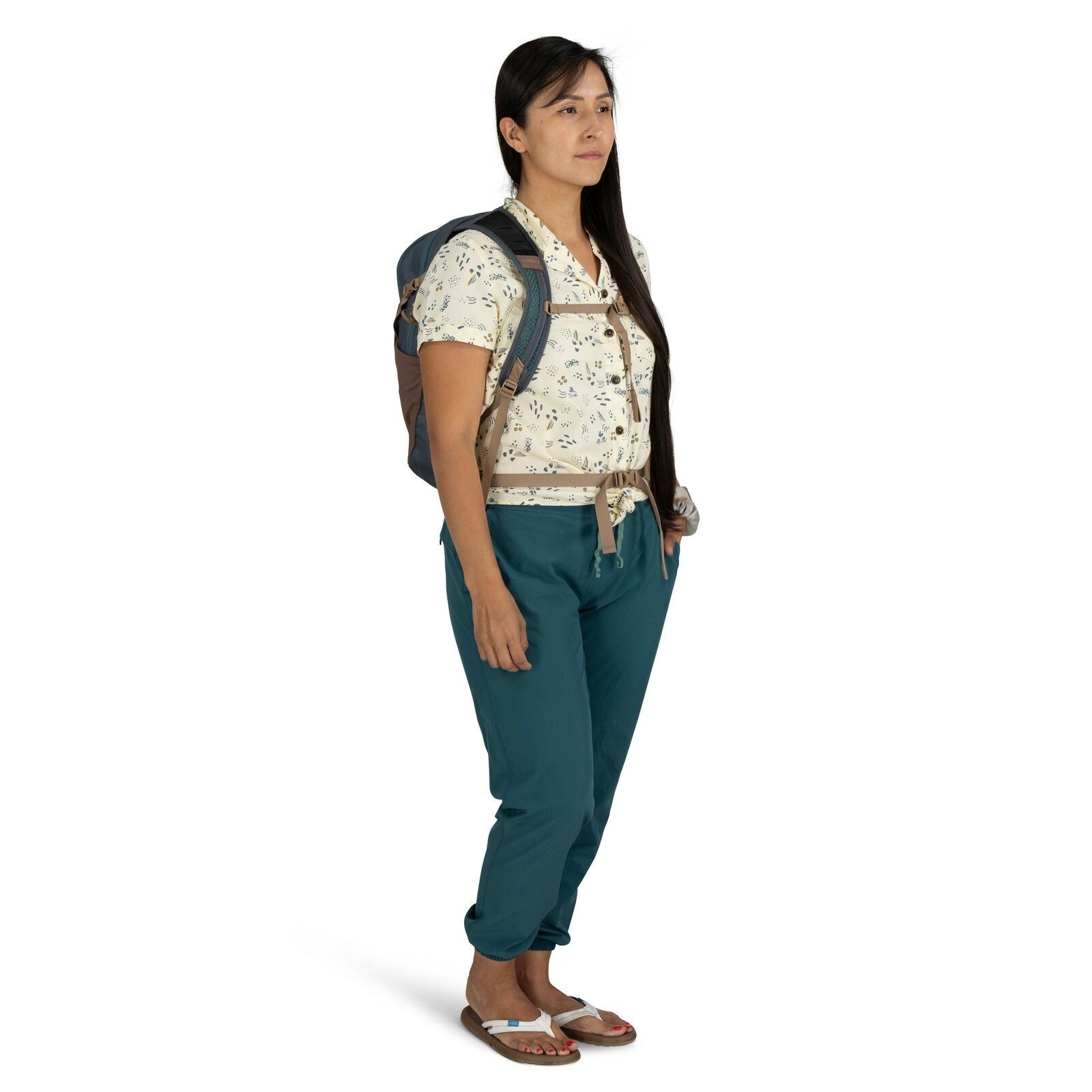 on-body image of the Daylite Plus in the color Cascade Blue/Latte Brown