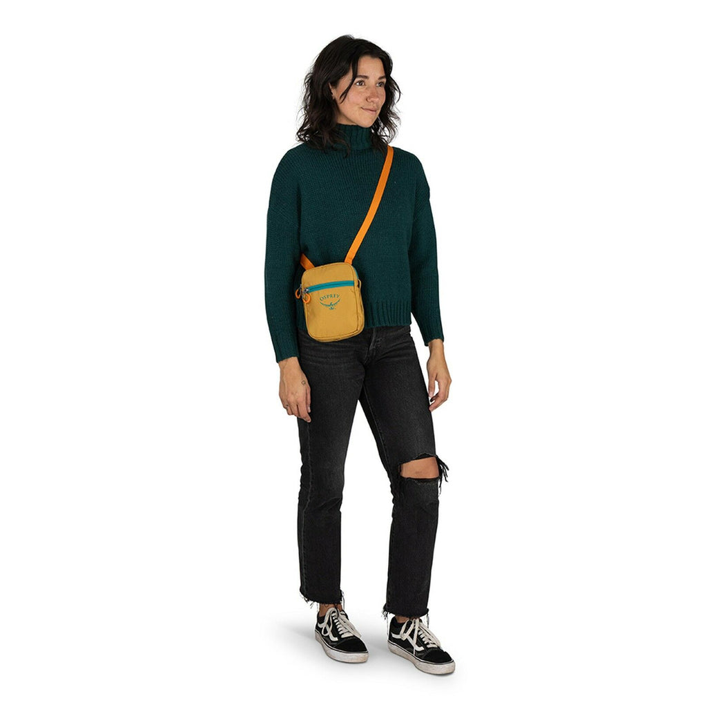 on body view of the Daylite Small Crossbody in Tumbleweed Yellow/Tunnel Vision