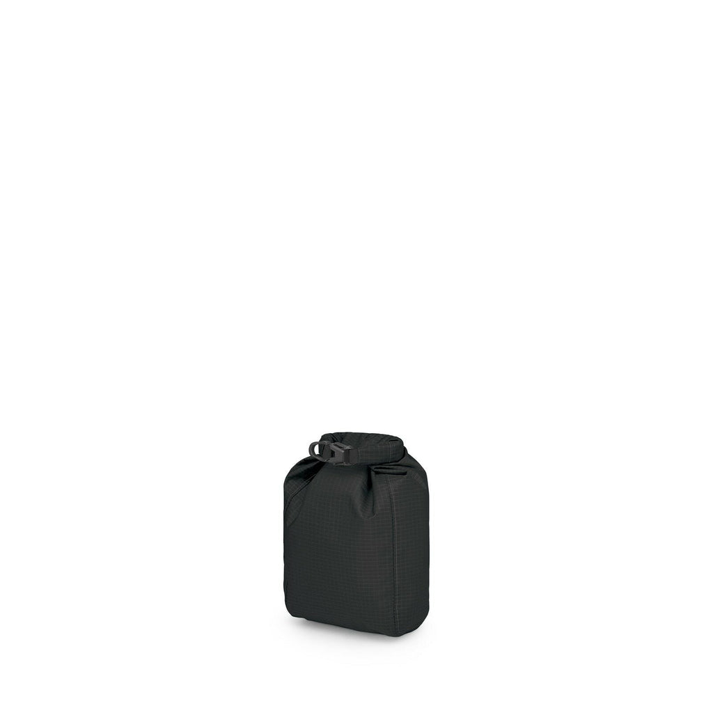 a 4/5 view of the Ultralight Dry Sack w/ Window 3L in color black