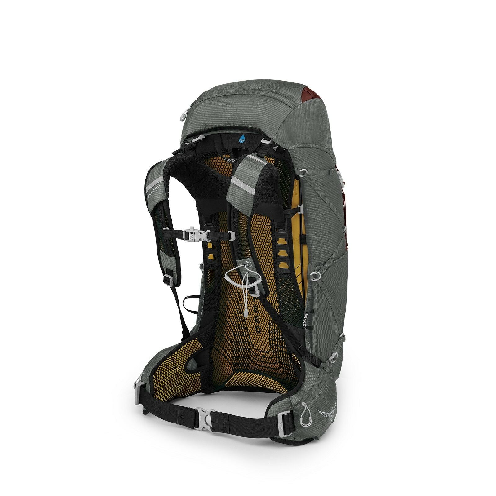 a 4/5 view of the Eja 38 in color cloudgrey