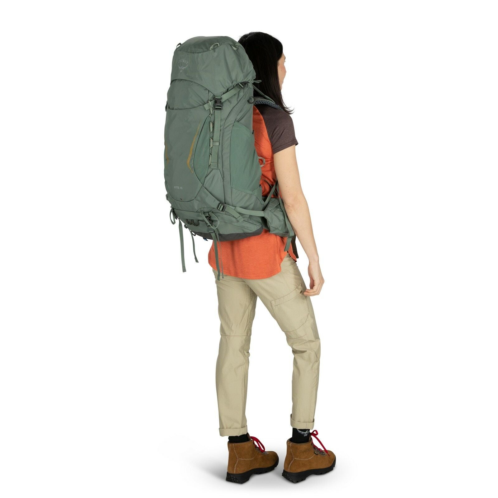 a person modeling the Kyte™ 48 in color Elderberry Purple
