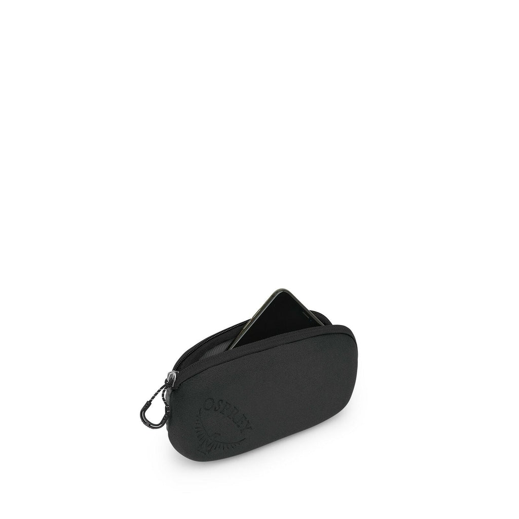 side view of the Pack Pocket | Padded in color black