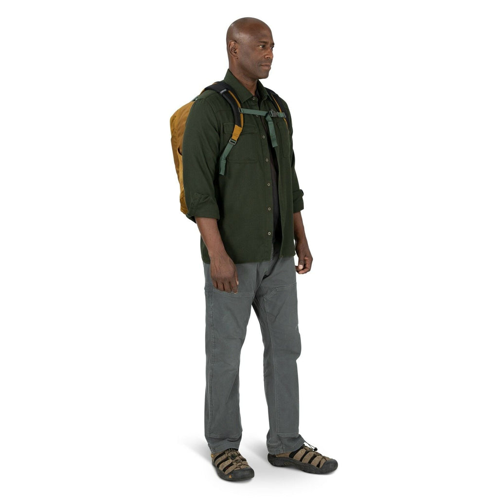 a person modeling the Proxima 30 in color brindlebrownheather