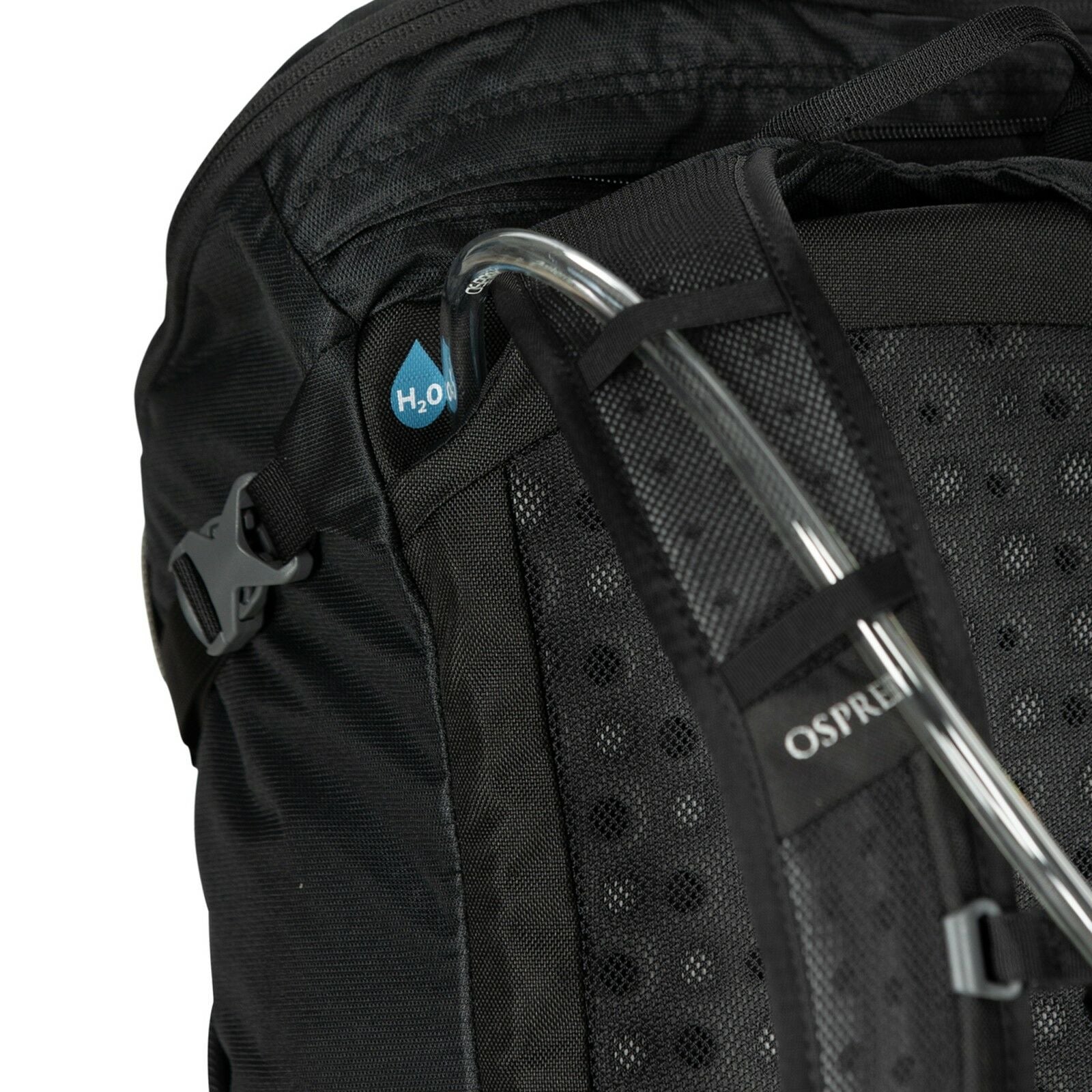 a detail of the Skarab 22 in color black