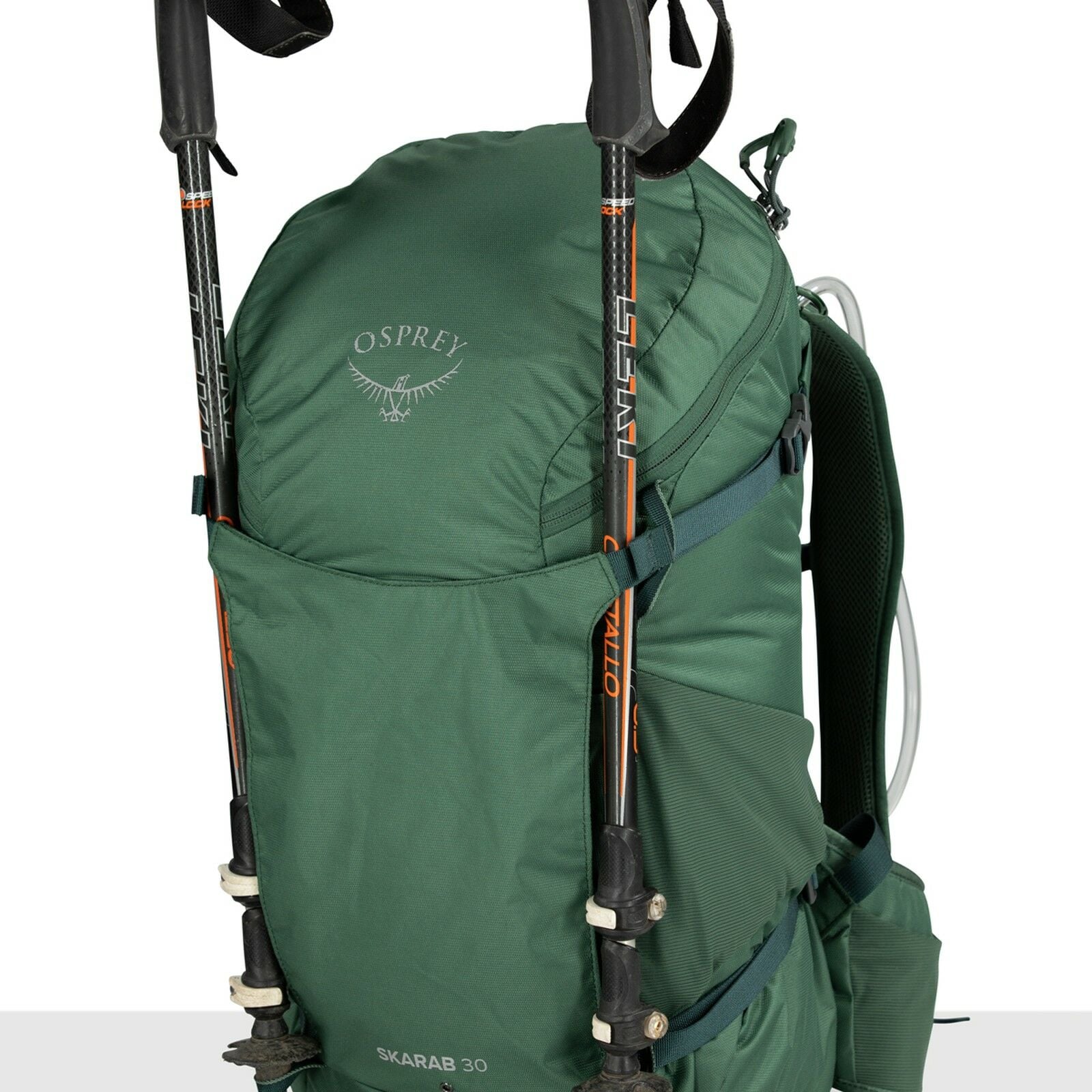 a detail of the Skarab 30 in color Tundra Green