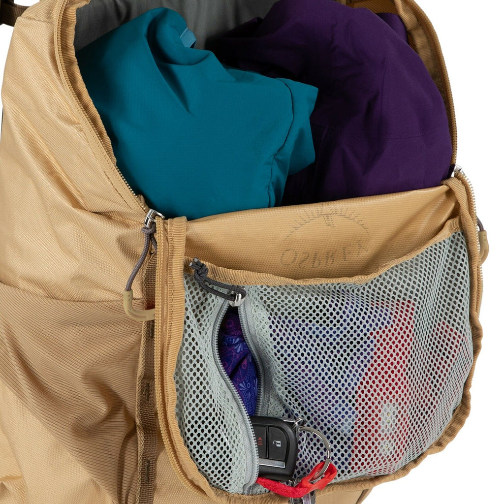 a detail of the Skimmer 16 in color coyotebrown