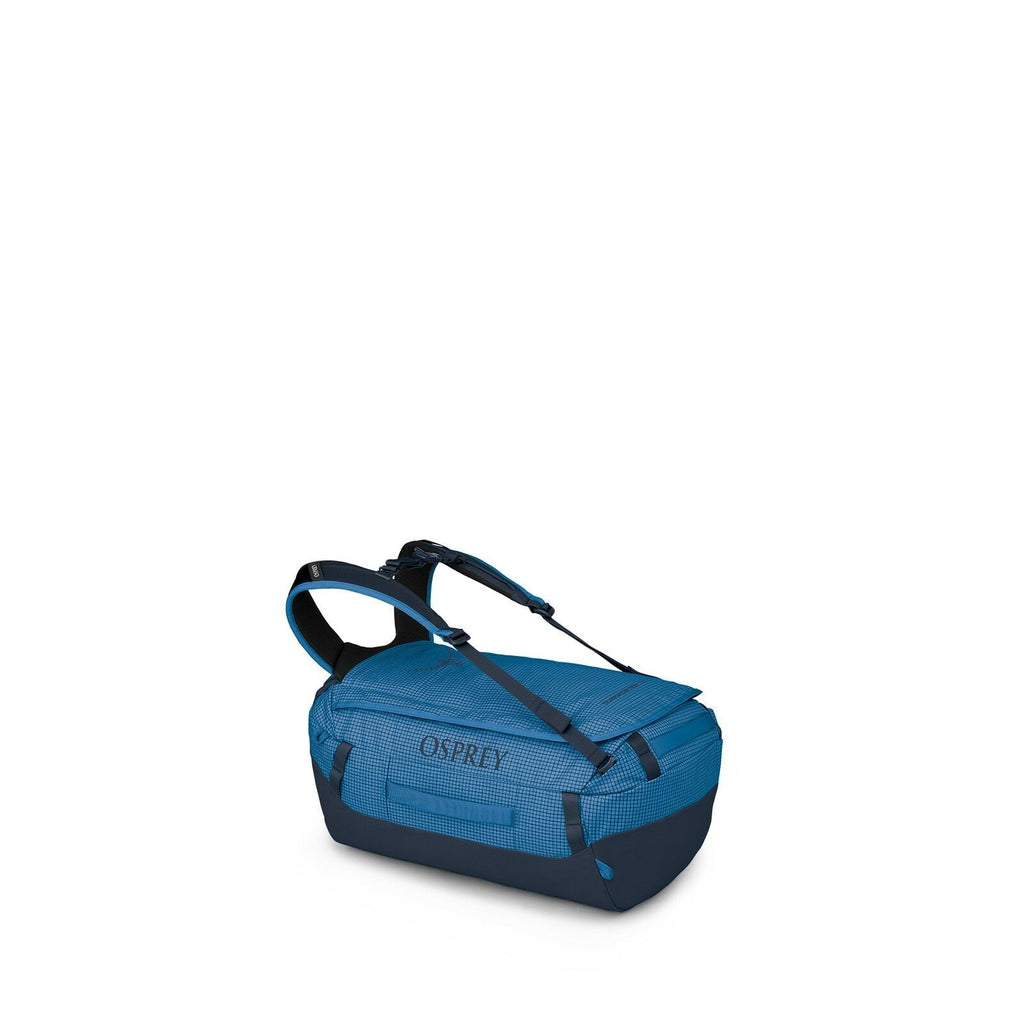 Side image of the Transporter Duffel 30 in the color Blue Flame