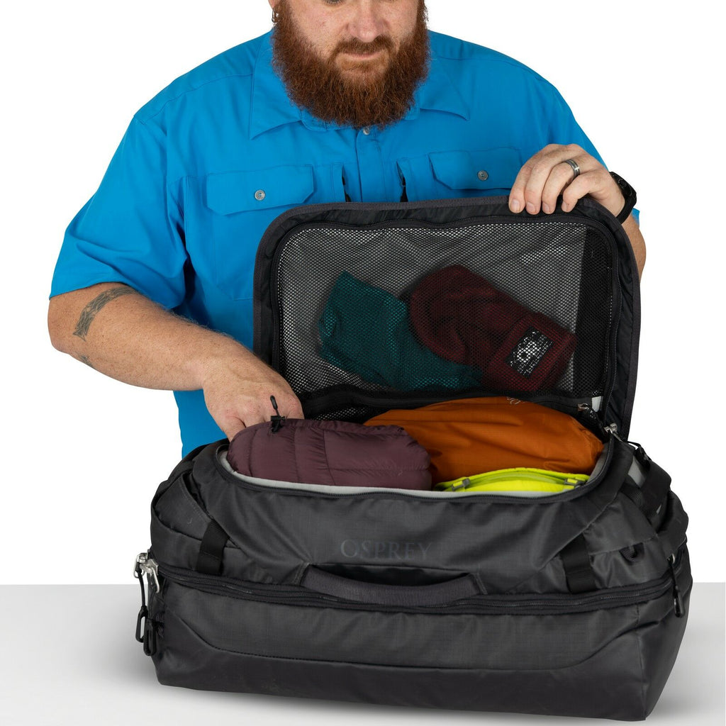 Detail image of the Transporter Squffel 44 in the color Raven Black