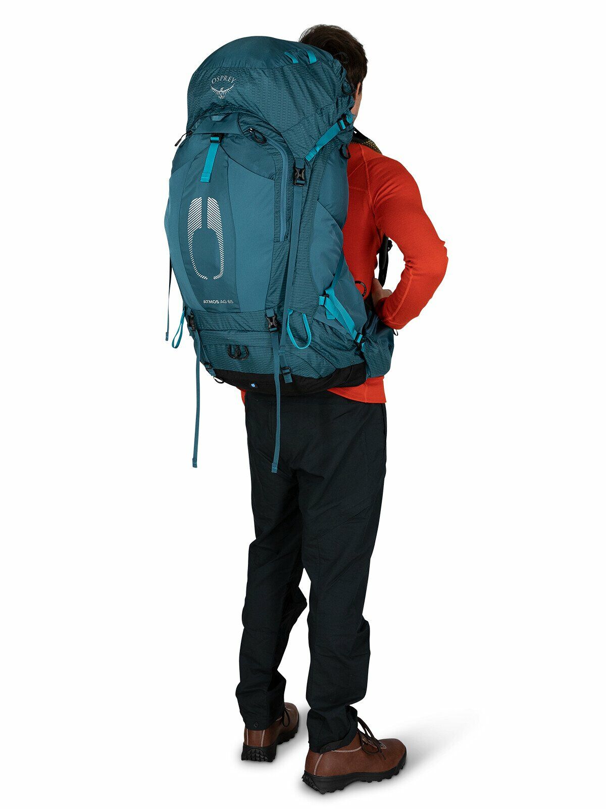 a person modeling the Atmos AG 65 in color Black