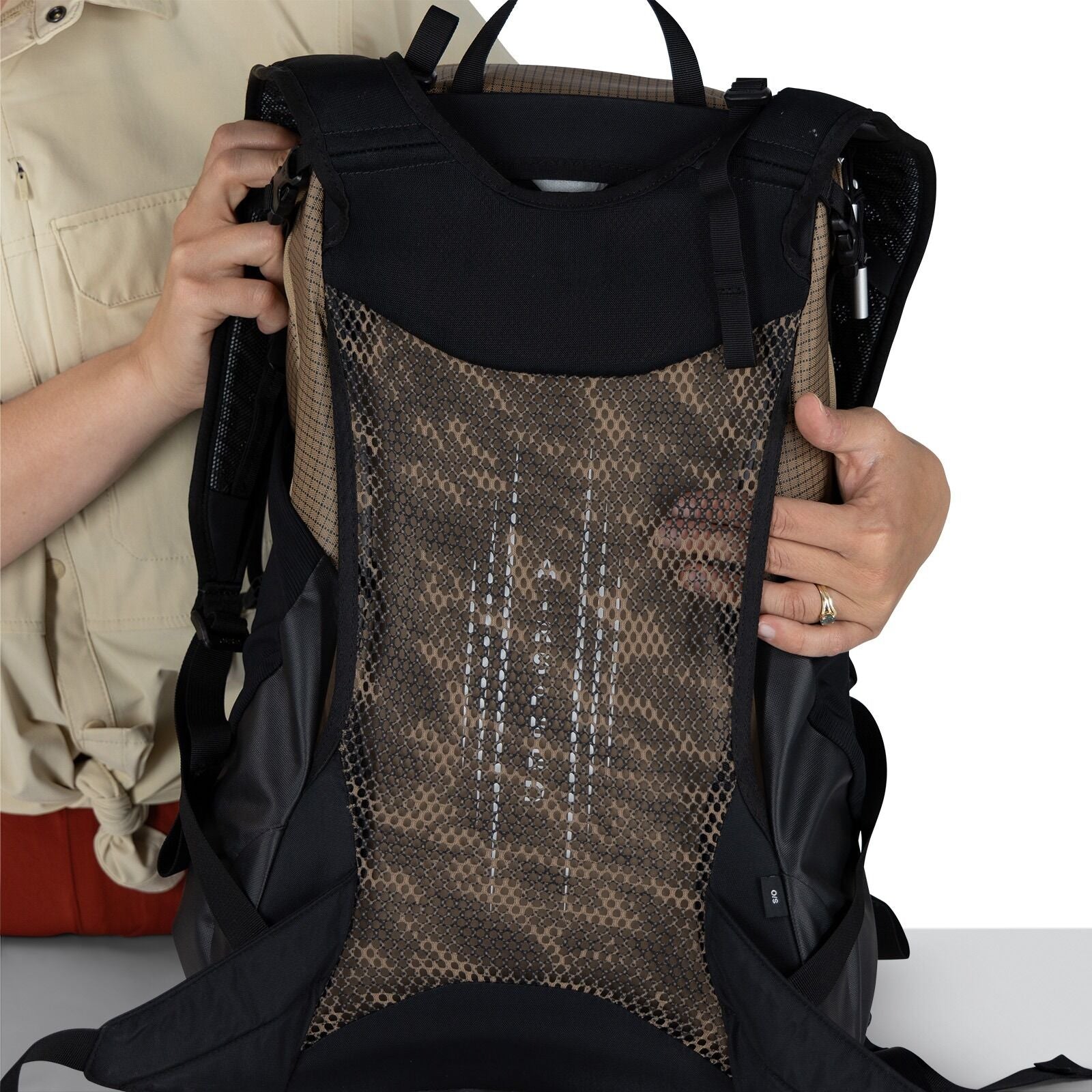 Detailed image of the Campcore Hikelite LT 22 Hiking Backpack in the color Latte Brown