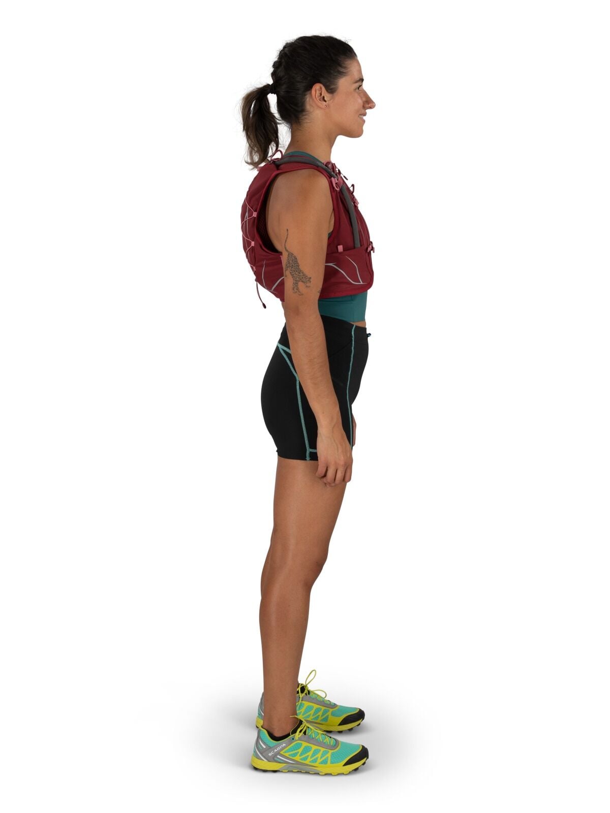 side view of person wearing dyna 1.5 in kaiko pink