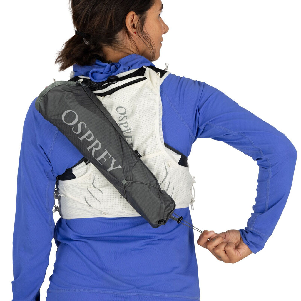 Duro™ Dyna Pro™ Running Pole Quiver attached to an Osprey Dyna Pro 10