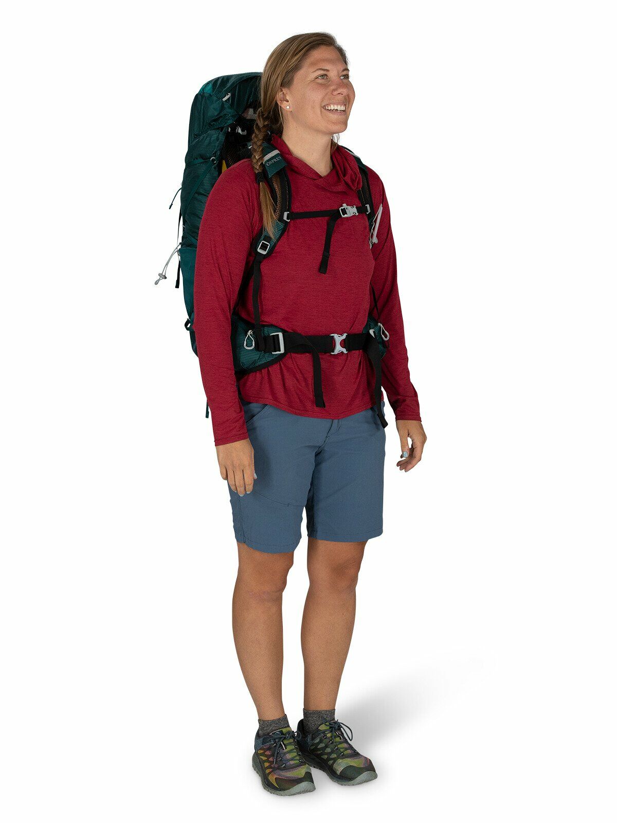 a person modeling the Eja 48 in color deepteal