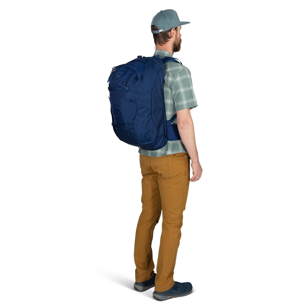 on-body image of the Farpoint 40 in the color Antique Blue