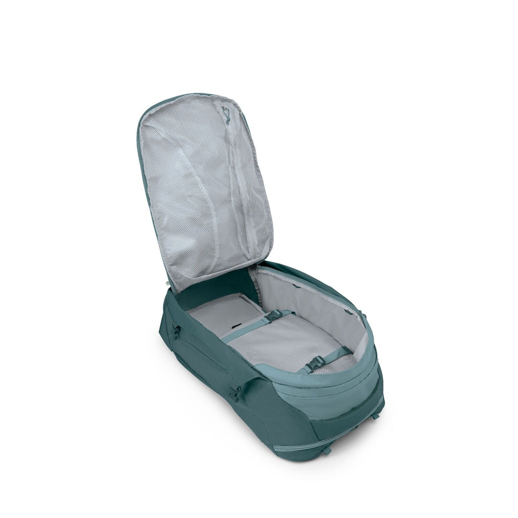 Internal image of the Farpoint 40 in the color Cascade Blue Torrent Blue