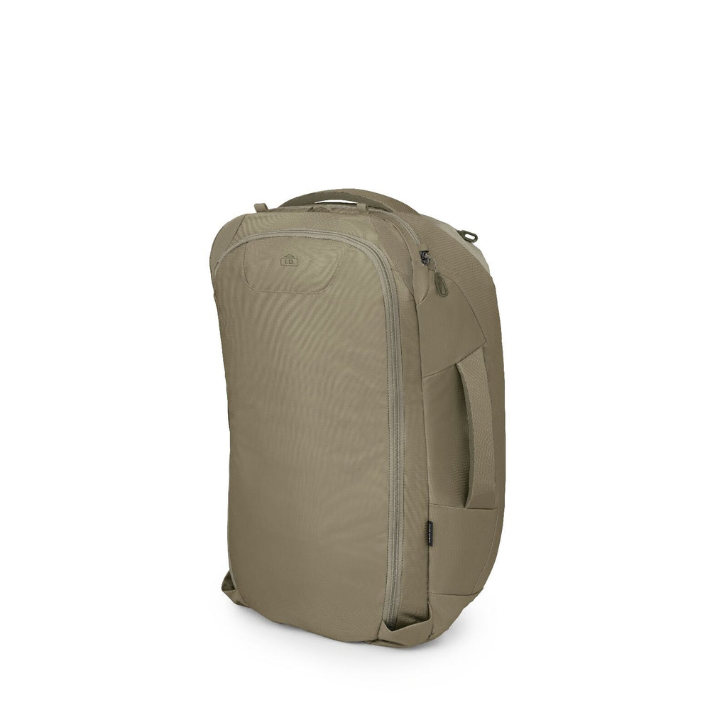 Back image of the Farpoint 40 in the color Sawdust