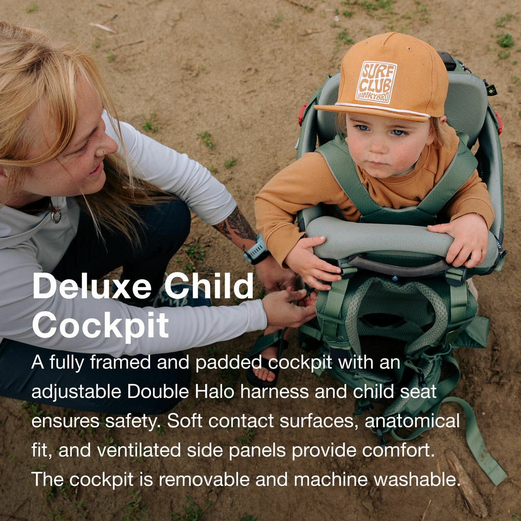 Poco Premium deluxe child cockpit lifestyle image mother and son