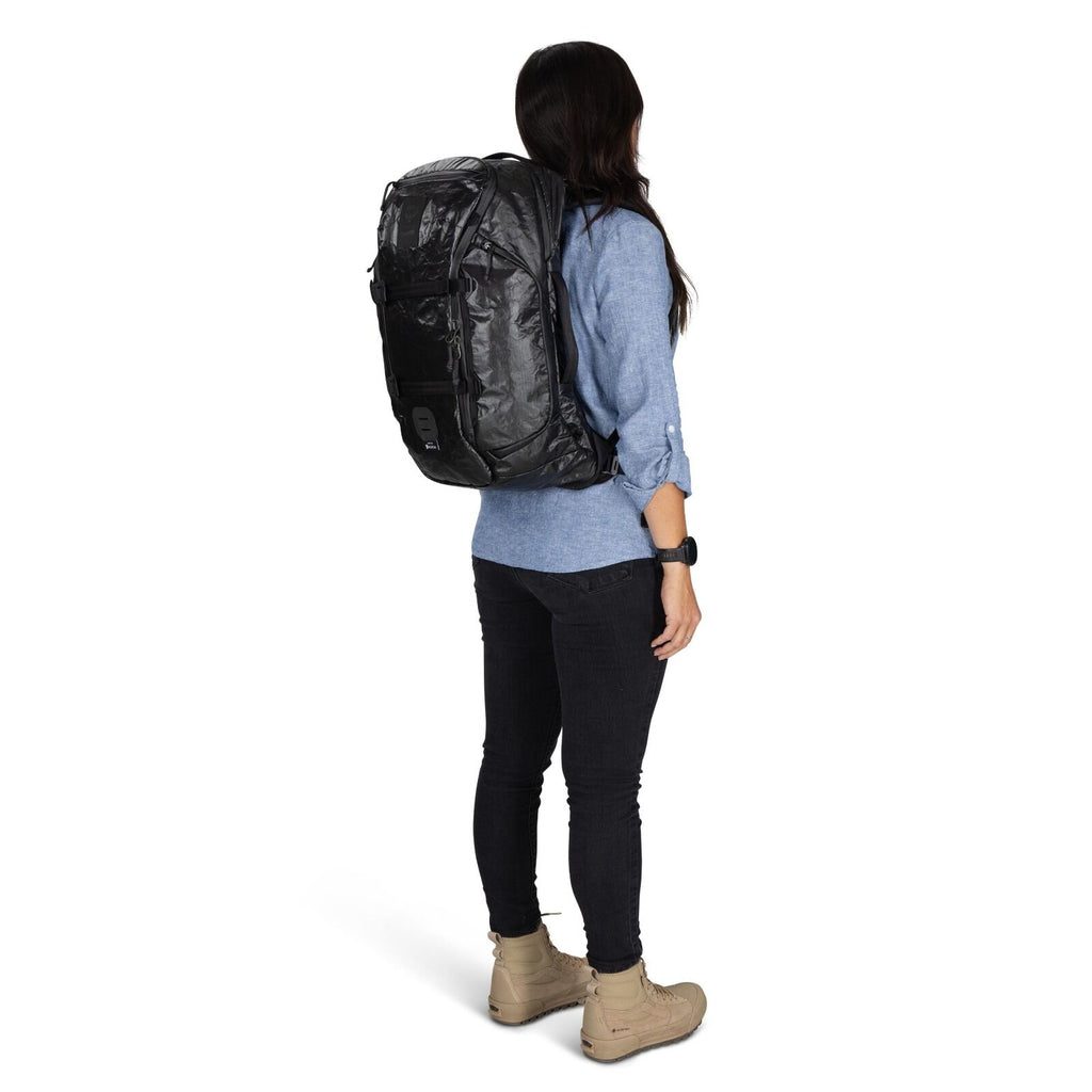 Osprey x Carryology Archeon 30