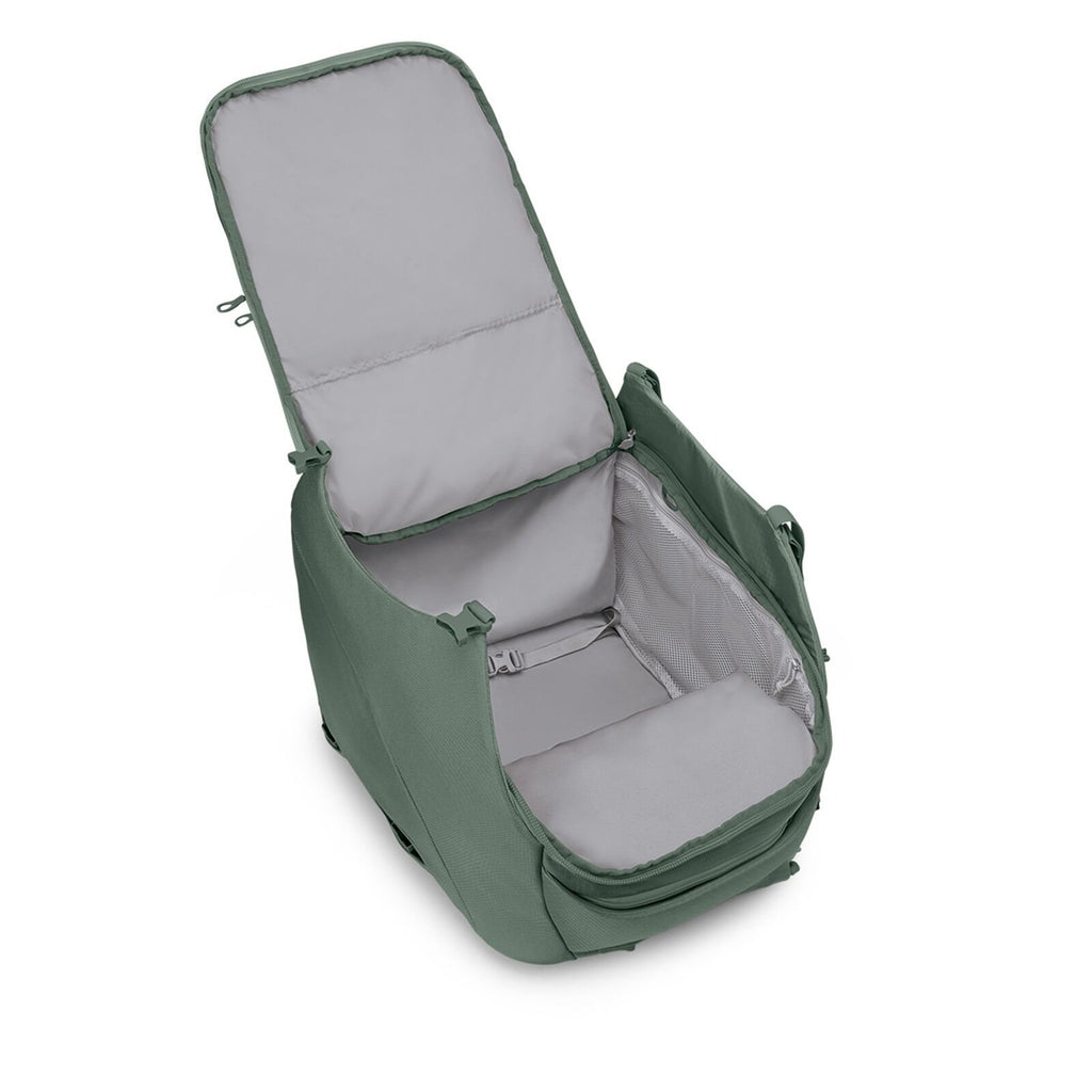 internal image of the Osprey Sojourn Porter Travel Pack 60 in the color Koseret Green