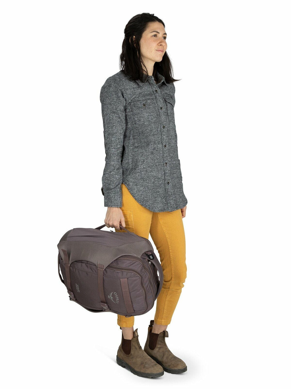 a person modeling the Sojourn Porter™ 30L in color Black