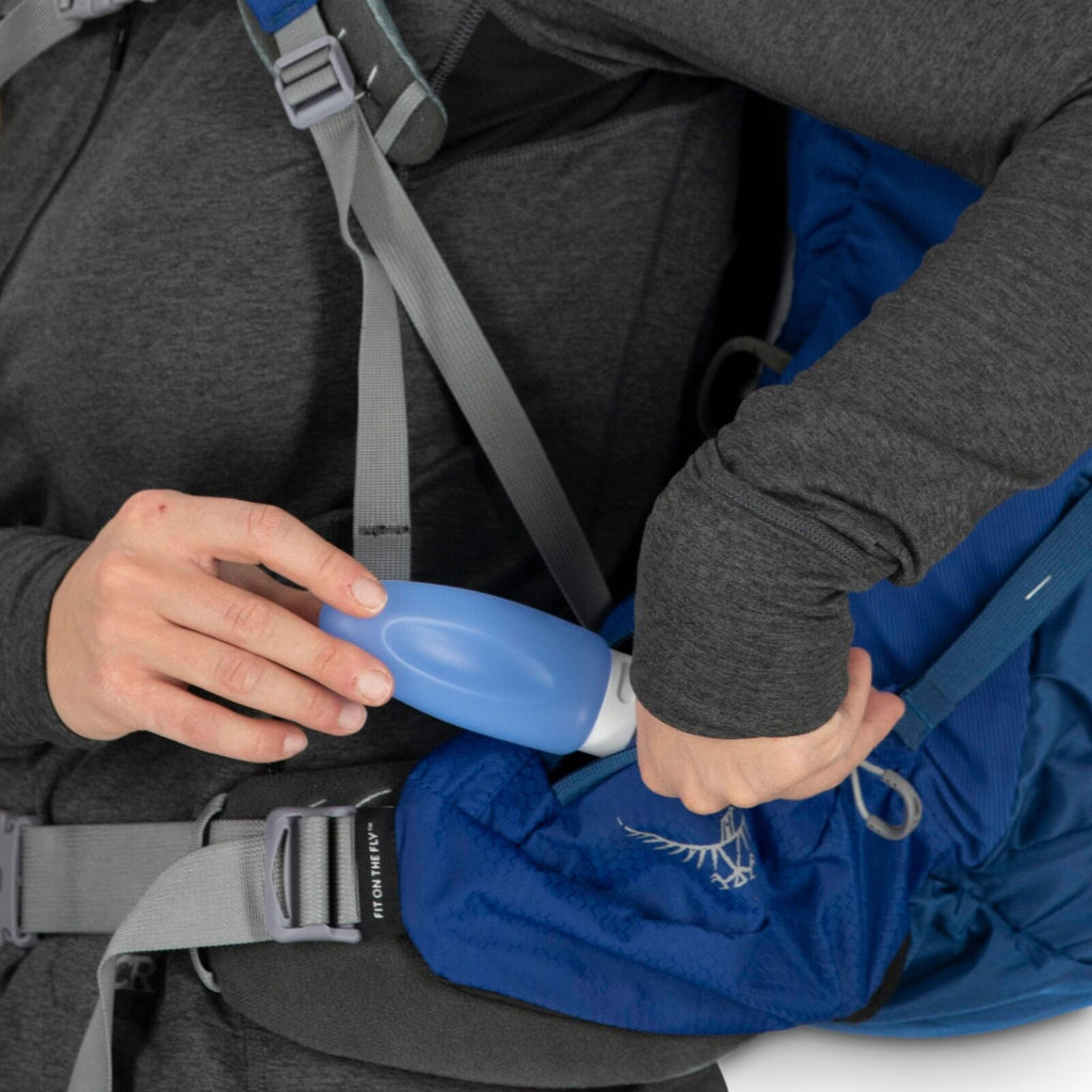 detail image of the ARiel 65 in the color ceramic blue